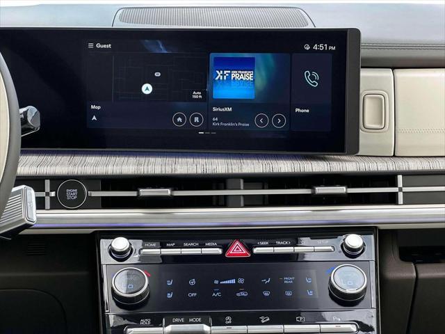 Photo of 2025 Phantom Black Hyundai SANTA FE