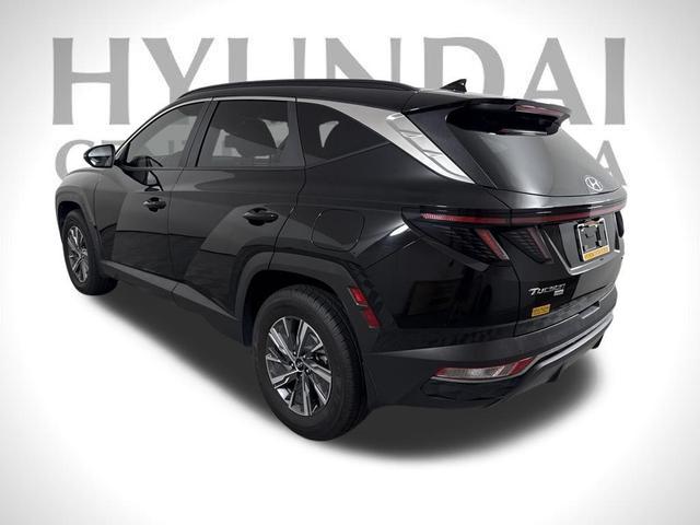 Photo of 2023 Phantom Black Hyundai TUCSON Hybrid