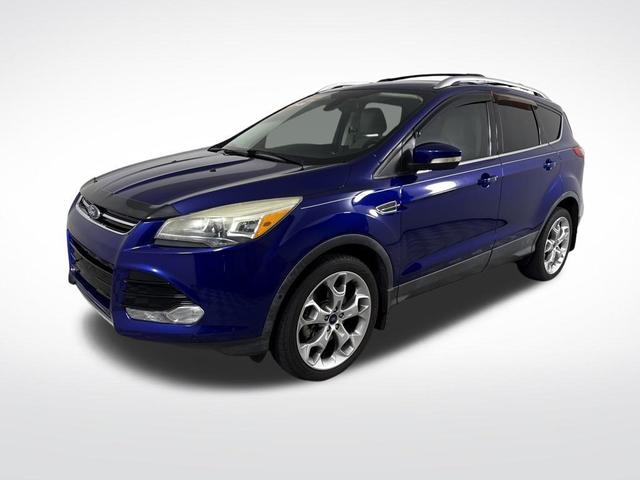 Photo of 2016 Blue Ford Escape