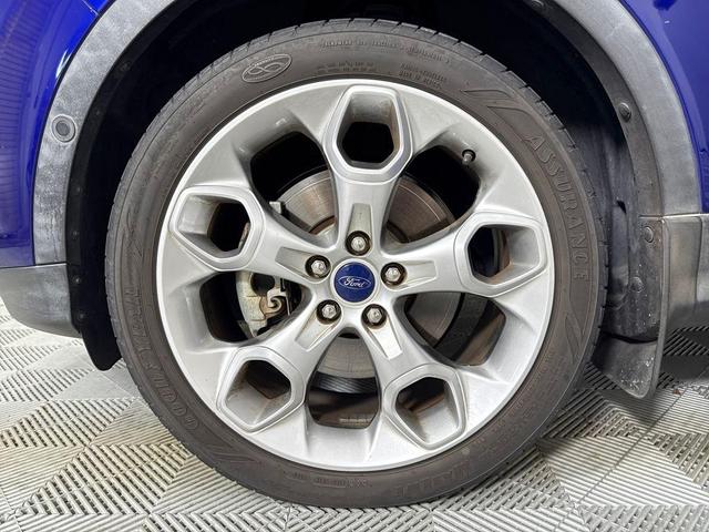 Photo of 2016 Blue Ford Escape