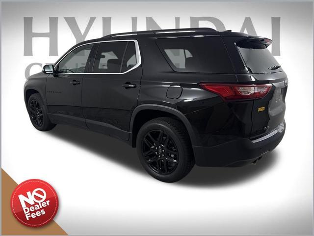 Photo of 2020 Mosaic Black Metallic Chevrolet Traverse