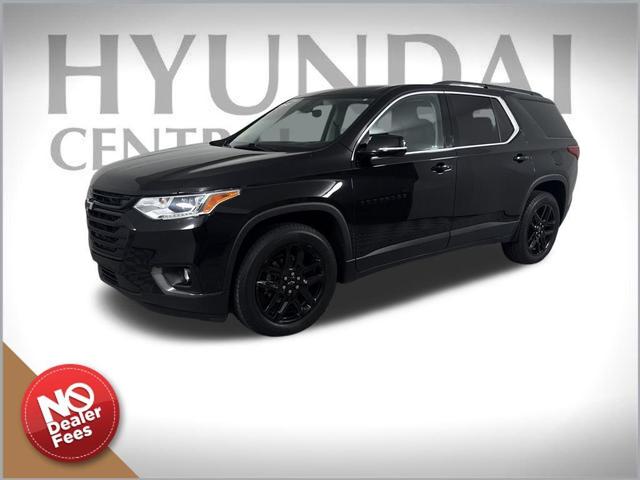 Photo of 2020 Mosaic Black Metallic Chevrolet Traverse