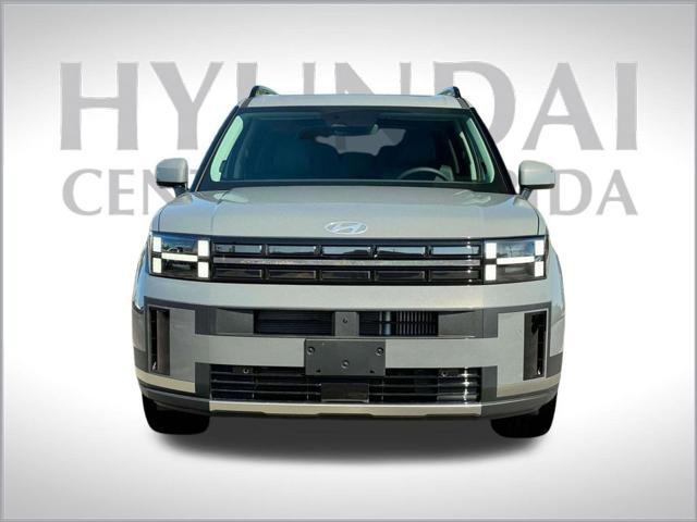Photo of 2025 Hampton Gray Hyundai SANTA FE