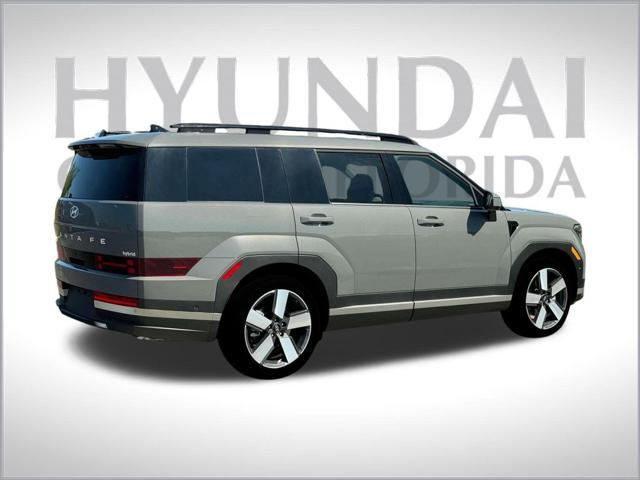 Photo of 2025 Hampton Gray Hyundai SANTA FE