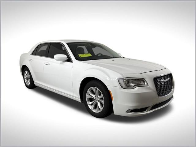 2016 Chrysler 300