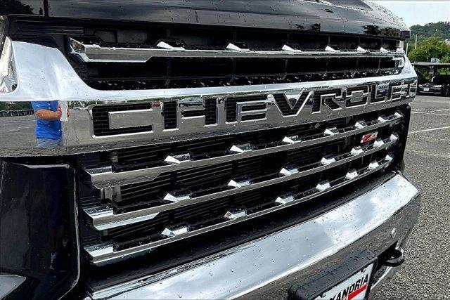 Photo of 2023 Black Chevrolet Silverado 2500