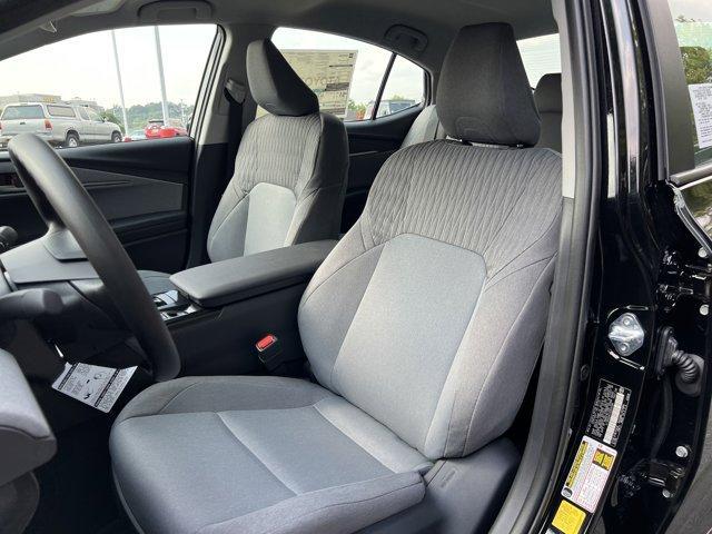 Photo of 2025 Midnight Black Metallic Toyota Camry