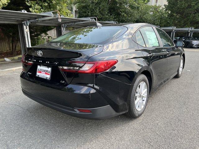Photo of 2025 Midnight Black Metallic Toyota Camry