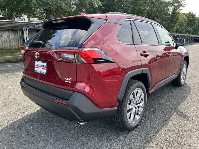 Photo of 2025 Ruby Flare Pearl Toyota RAV4