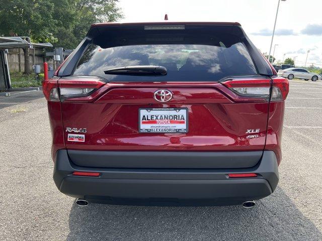 Photo of 2025 Ruby Flare Pearl Toyota RAV4