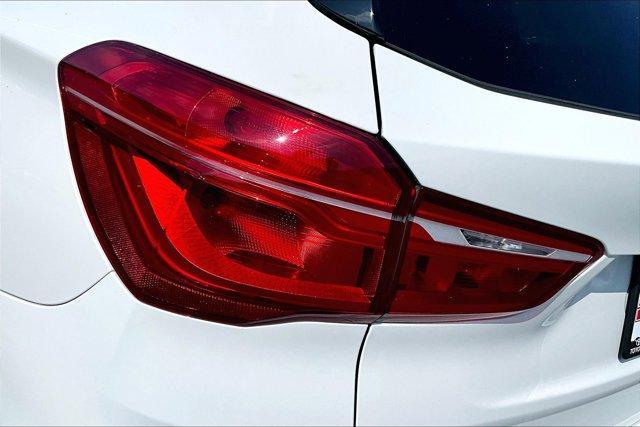 Photo of 2021 Alpine White BMW X1