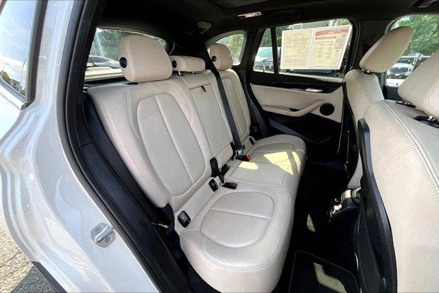 Photo of 2021 Alpine White BMW X1