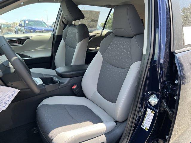 Photo of 2025 Blueprint Toyota RAV4