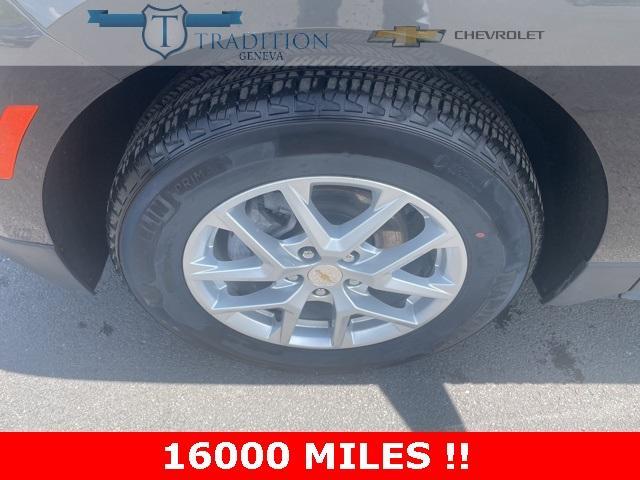 Photo of 2024 Mosaic Black Metallic Chevrolet Equinox