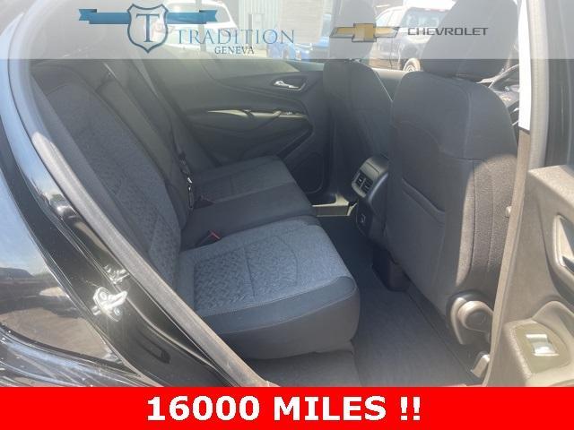 Photo of 2024 Mosaic Black Metallic Chevrolet Equinox