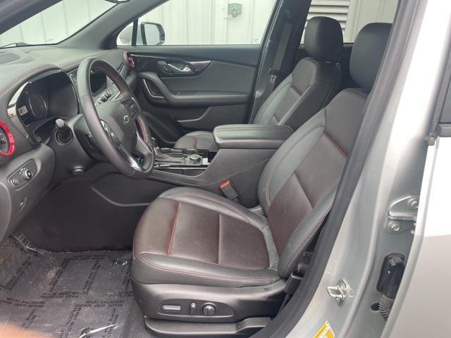Photo of 2022 Silver Ice Metallic Chevrolet Blazer