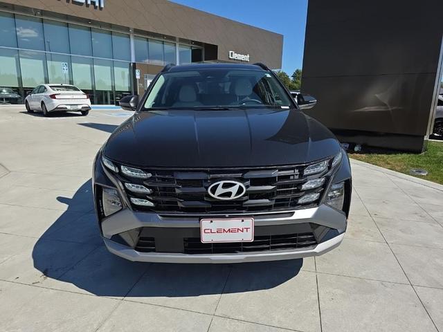 Photo of 2025 Ash Black Hyundai TUCSON Hybrid