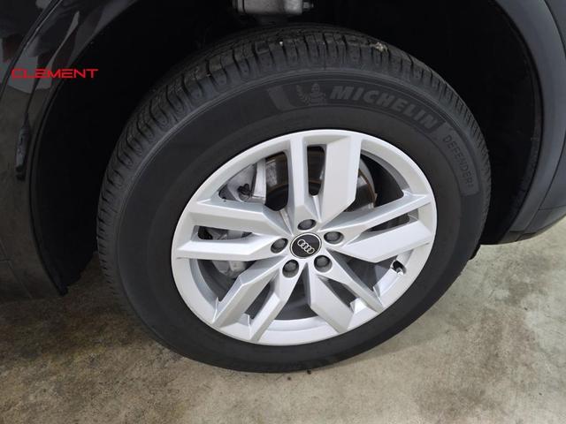 Photo of 2022 Mythos Black Metallic Audi Q5