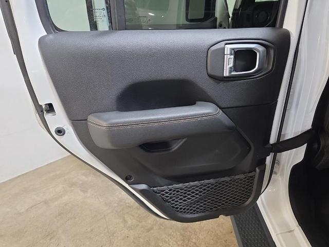 Photo of 2020 Bright White Clearcoat Jeep Wrangler Unlimited