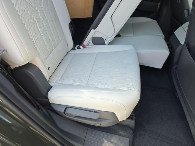 Photo of 2026 Green Hyundai SANTA FE