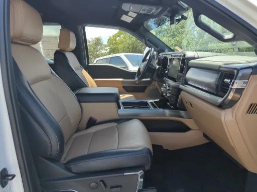 Photo of 2023 White Metallic Ford F-250