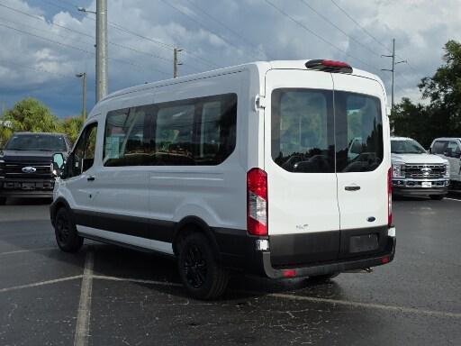 Photo of 2022 Oxford White Ford Transit-350
