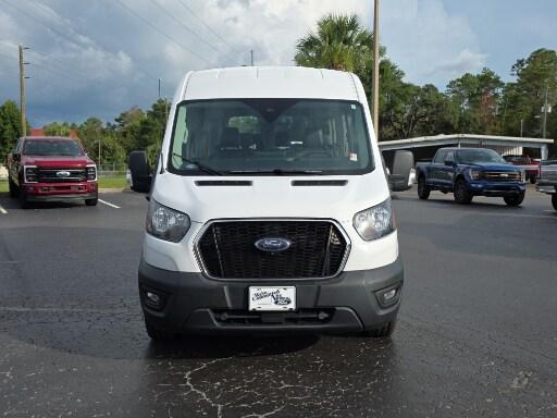 Photo of 2022 Oxford White Ford Transit-350