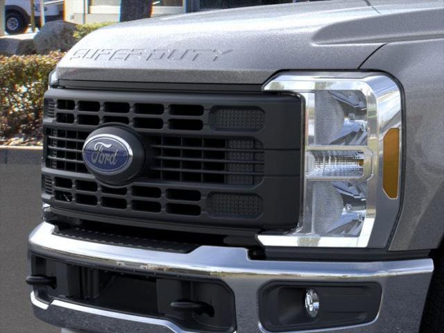 Photo of 2025 Carbonized Gray Metallic Ford F-250