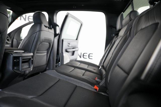 Photo of 2025 Diamond Black RAM 1500