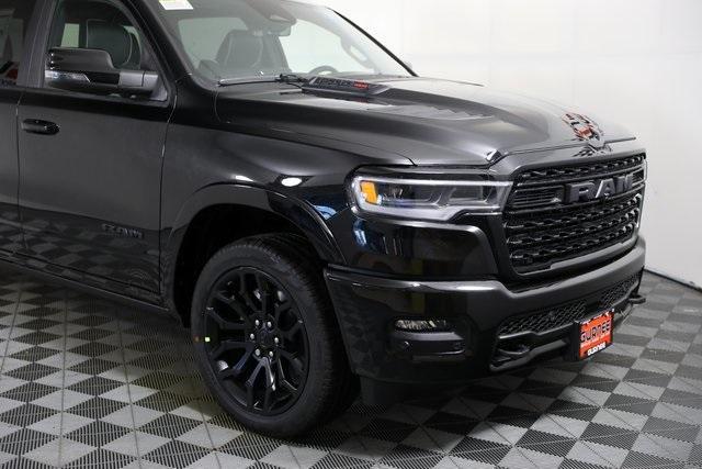 Photo of 2025 Diamond Black RAM 1500