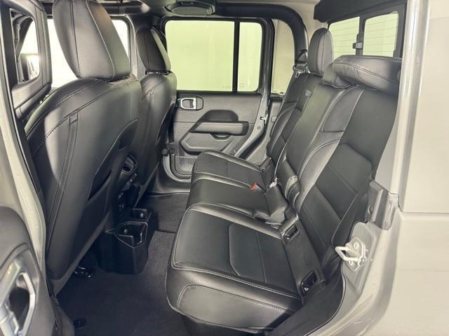 Photo of 2021 Sting Gray Clearcoat Jeep Gladiator