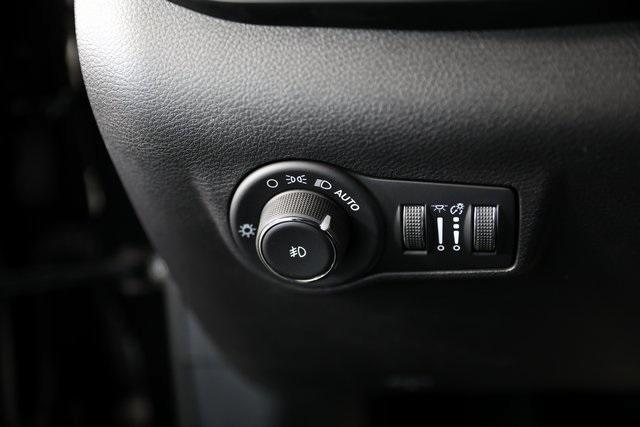 Photo of 2025 Diamond Black Jeep Compass