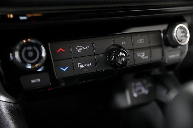 Photo of 2025 Diamond Black Jeep Compass