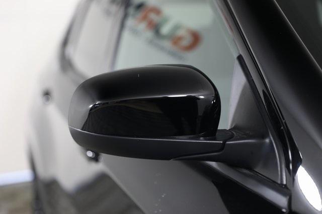 Photo of 2025 Diamond Black Jeep Compass