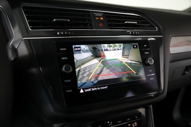 Photo of 2023 Deep Black Pearl Effect Volkswagen Tiguan