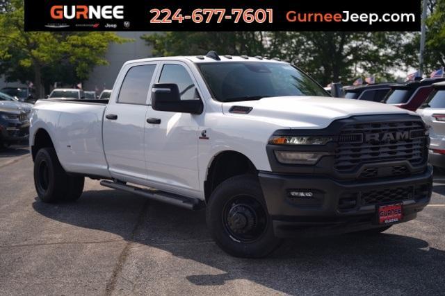 Photo of 2025 Bright White Clearcoat RAM 3500