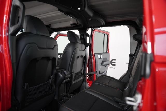 Photo of 2025 Firecracker Red Clearcoat Jeep Gladiator