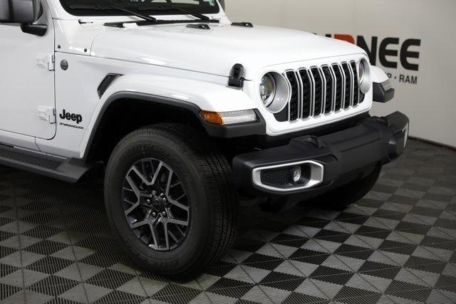 Photo of 2025 Bright White Clearcoat Jeep Wrangler