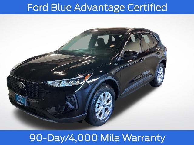 Photo of 2024 AGATE BLACK METALLIC Ford Escape