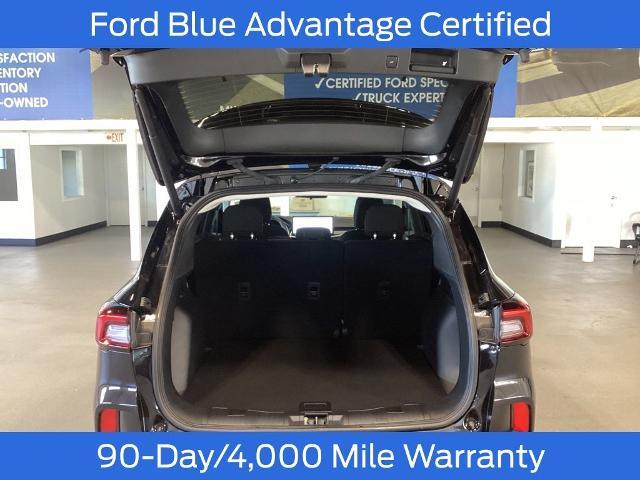 Photo of 2024 AGATE BLACK METALLIC Ford Escape
