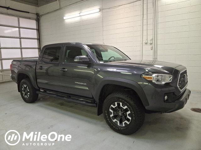 Photo of 2019 Midnight Black Metallic Toyota Tacoma
