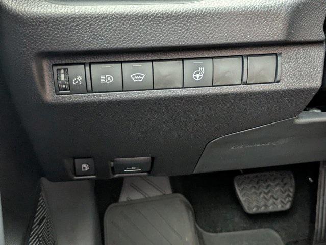 Photo of 2025 Midnight Black Metallic Toyota RAV4 Hybrid