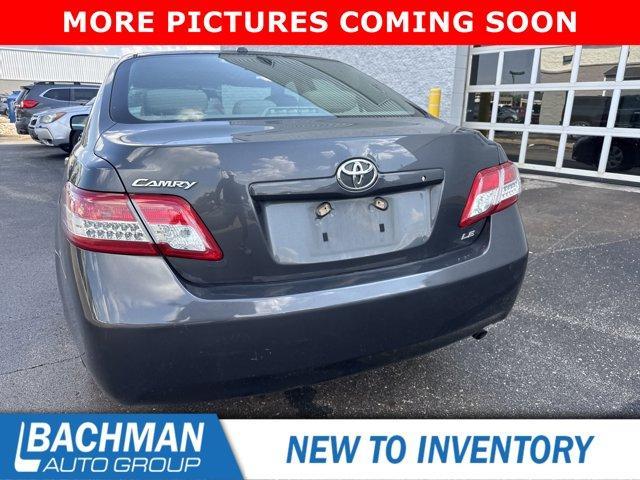 Photo of 2010 Magnetic Gray Metallic Toyota Camry
