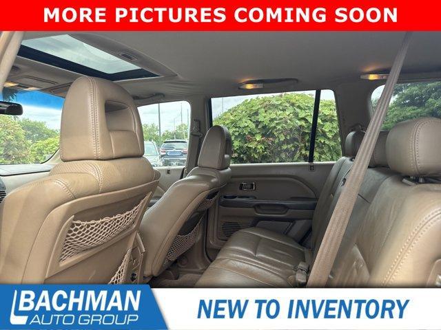 Photo of 2005 Nighthawk Black Pearl Honda Pilot