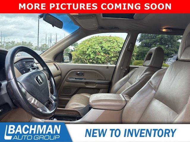 Photo of 2005 Nighthawk Black Pearl Honda Pilot