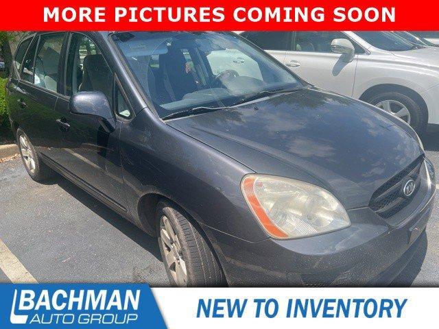 2008 Kia Rondo