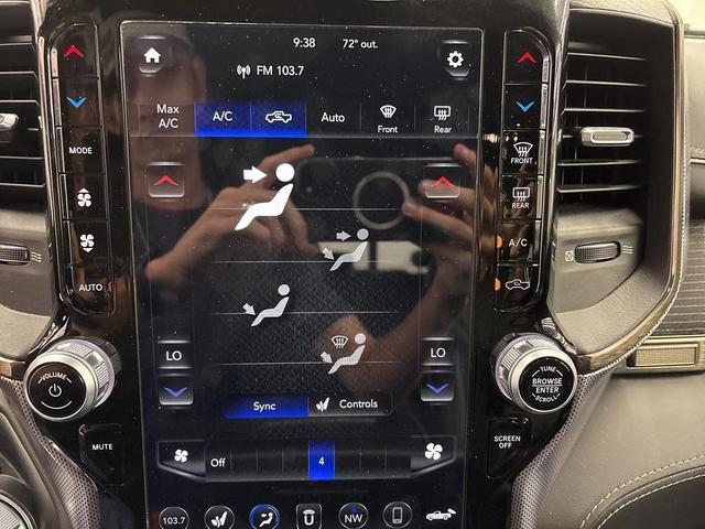 Photo of 2019 Black RAM 1500