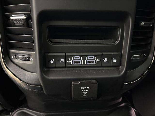 Photo of 2019 Black RAM 1500
