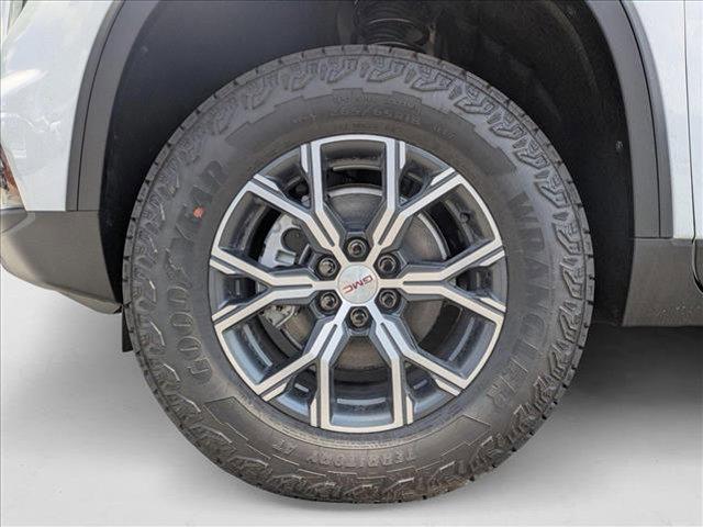 Photo of 2025 Summit White GMC Acadia