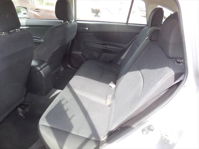 Photo of 2012 Ice Silver Metallic Subaru Impreza